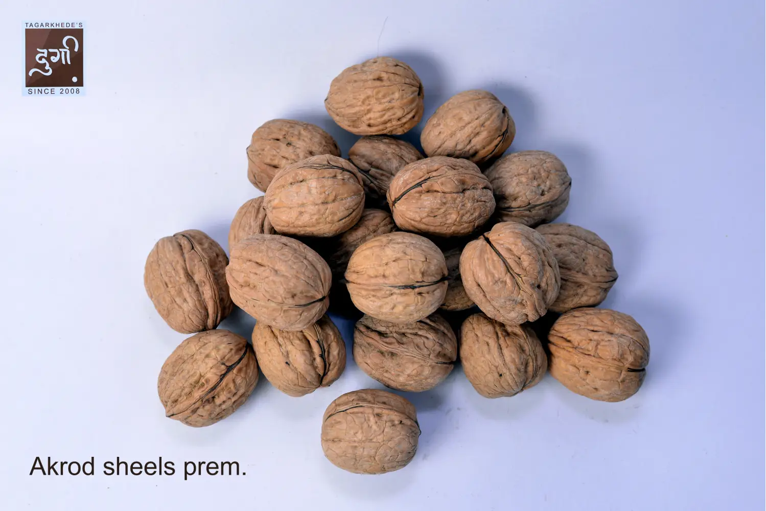 In Shell Walnuts premium