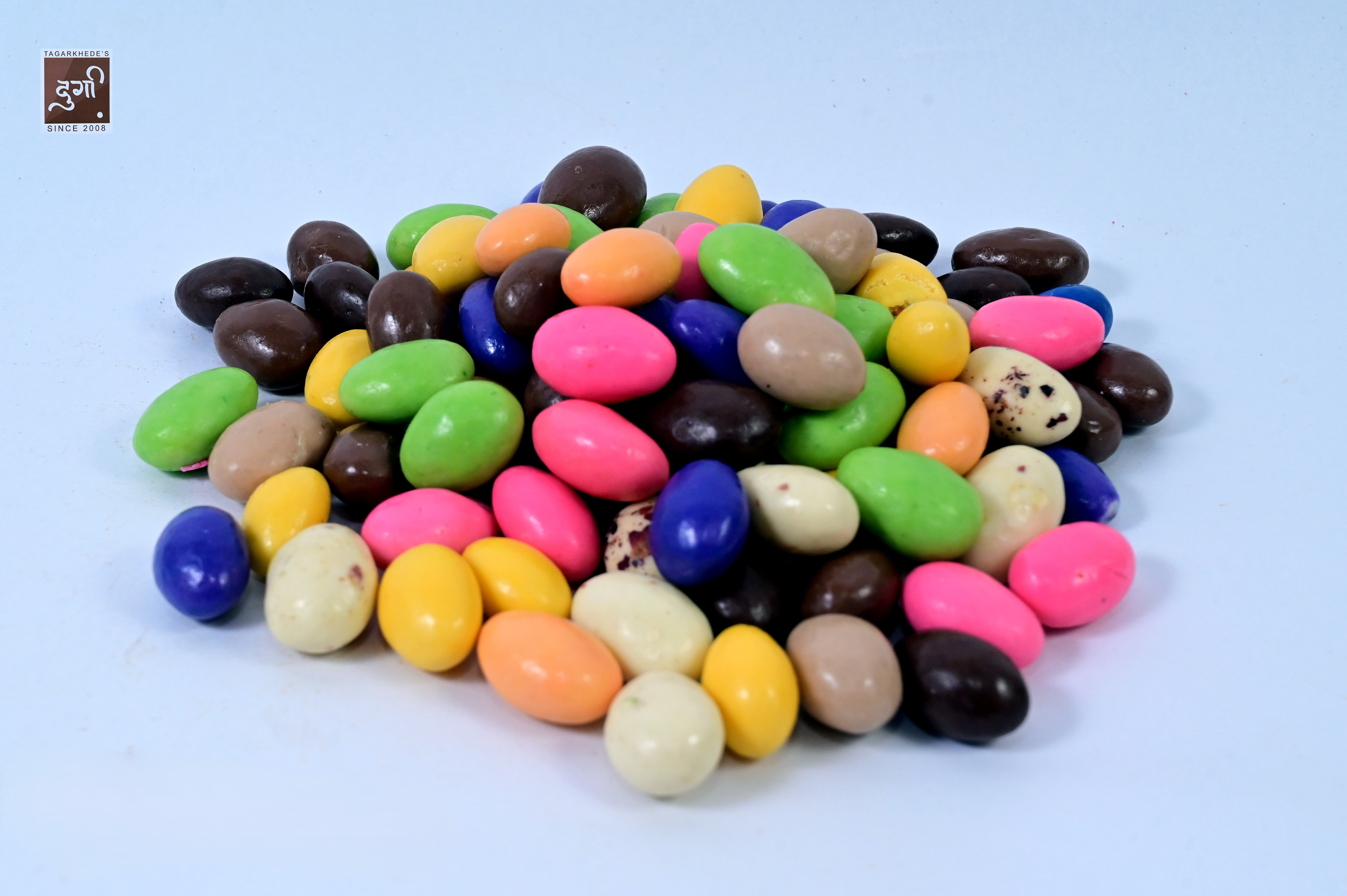 Mix Chocolate Almonds