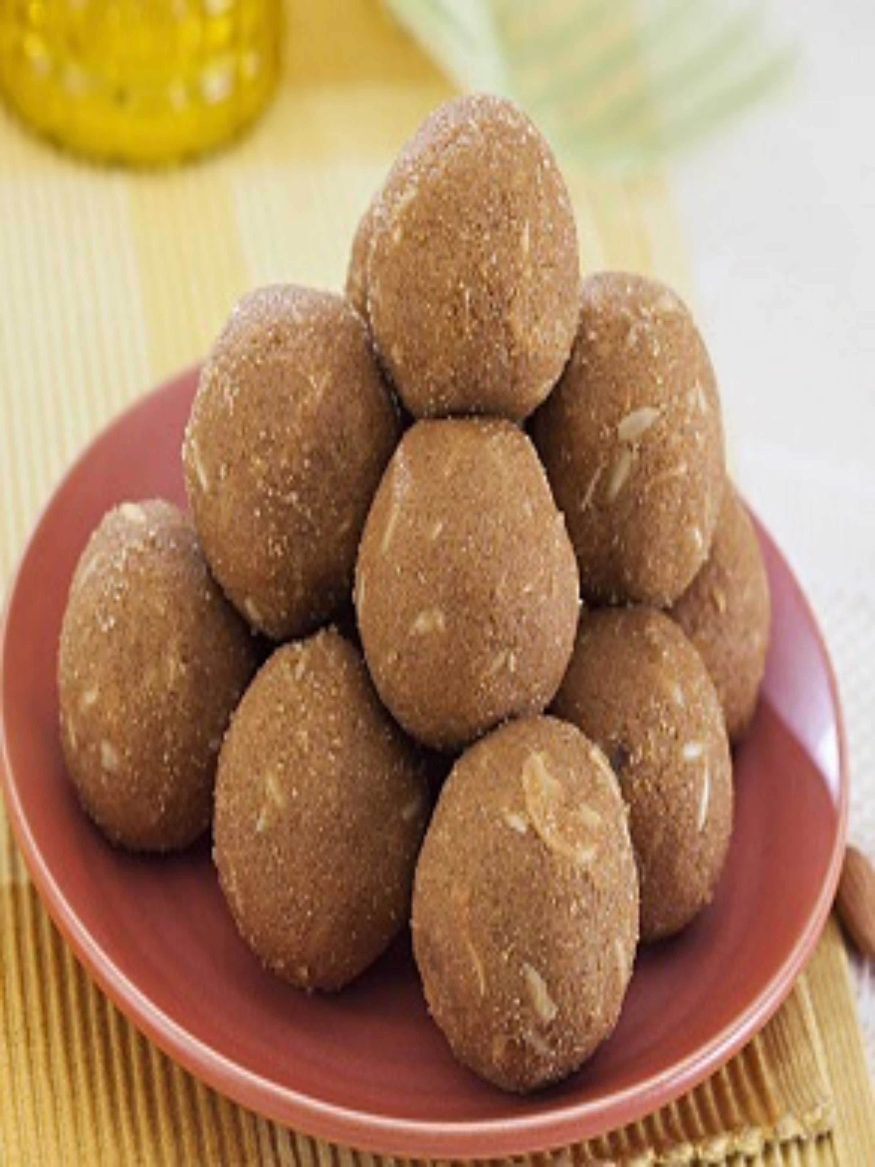 Alivache Laddu