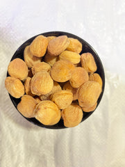 Dried apricots bold